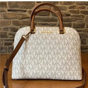 Michael Kors Large Cindy Dome Satchel in Vanilla
